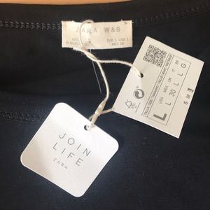 Zara Tops - π₯1 hr SALE - Zara one long sleeve, one no sleeve Zara Tops - π₯1 hr SALE - Zara one long sleeve, one no sleeve